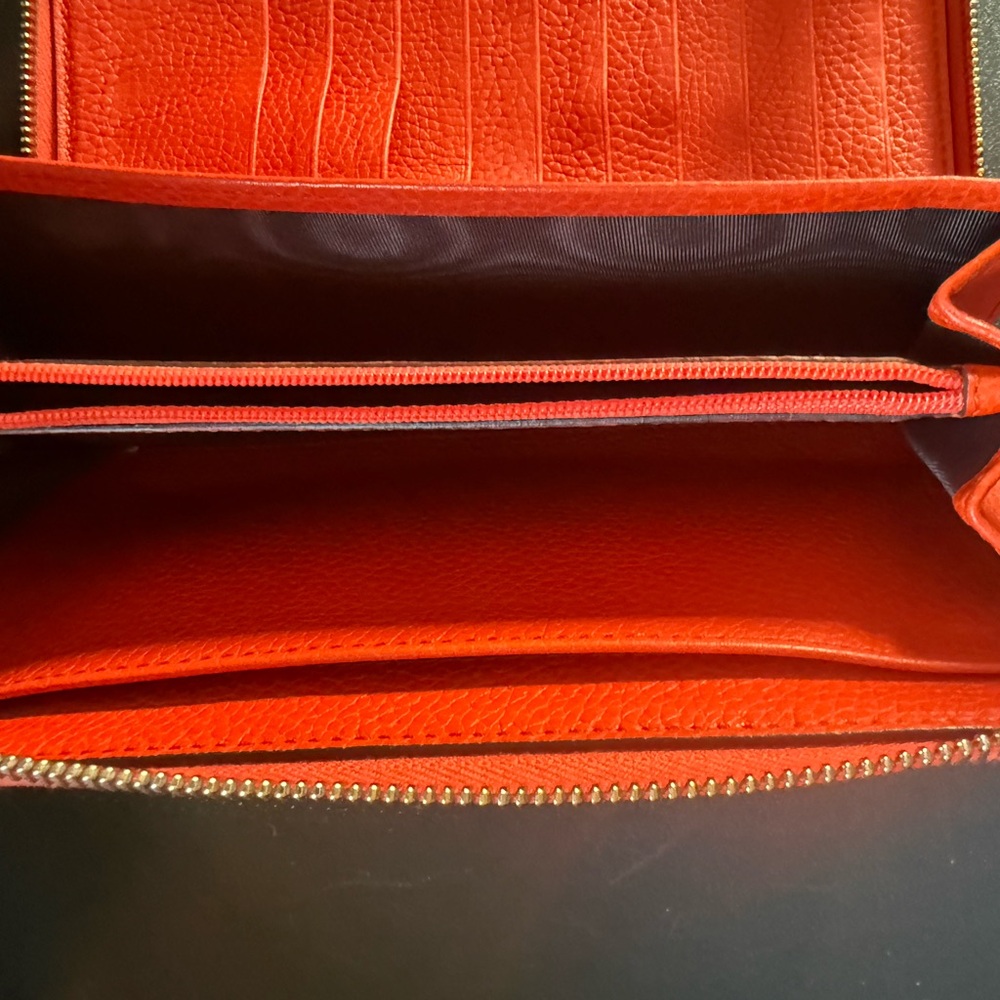 VTG Gucci Orange Leather Wallet with Tassel - Picture 5 of 10